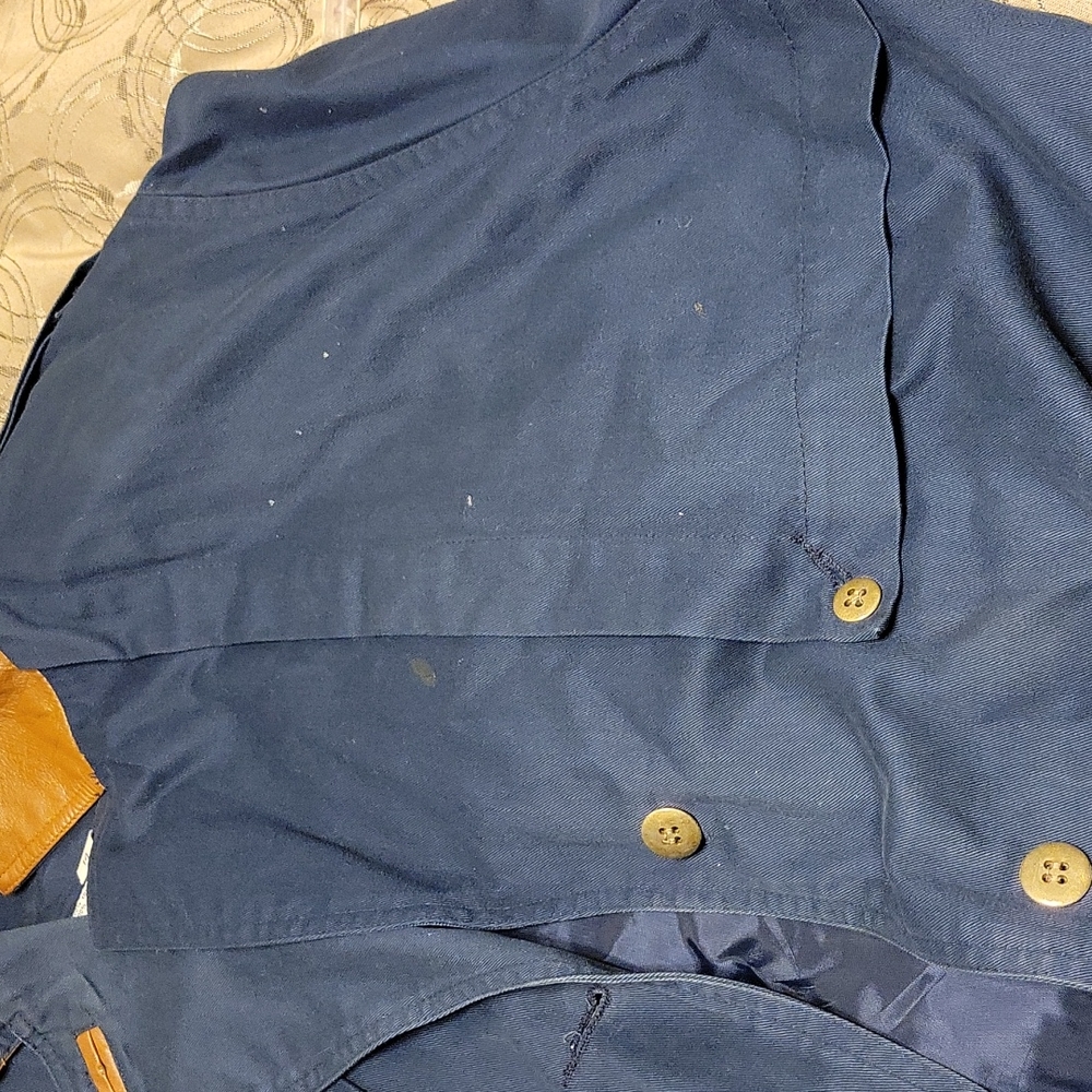Jacket - Picture 8 of 9